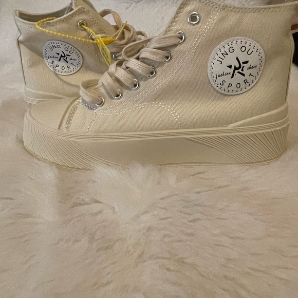 Brand new shoes size 7.5 - Picture 4 of 4